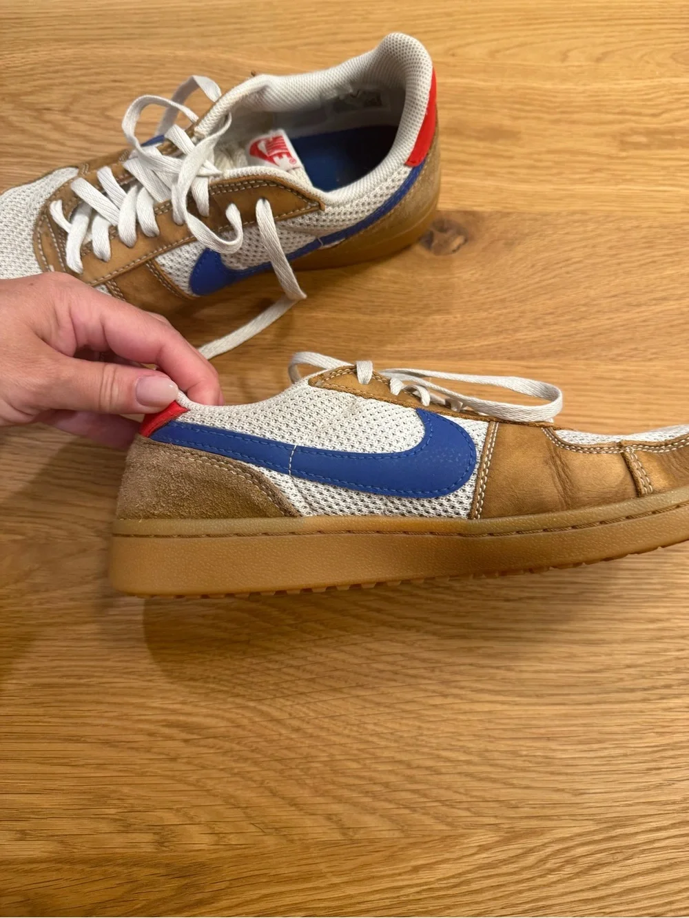 Nike Field General 82 Culture of Football Brown White Blue Sz 10
